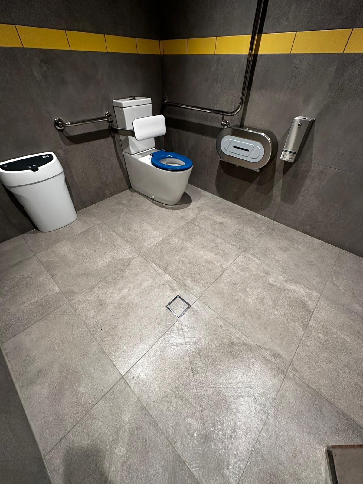 wahroom 1