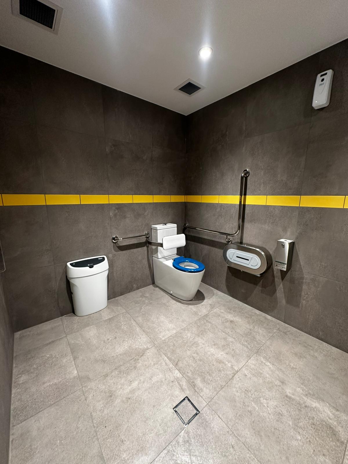 wahroom 2