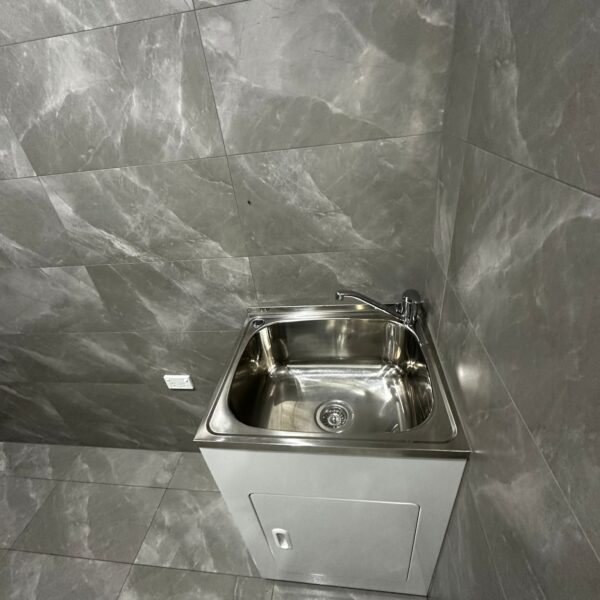 WhatsApp Image 2025-10-16 at 00.46.33 (2)