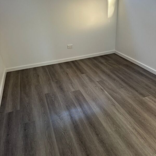 WhatsApp Image 2025-10-16 at 00.46.38 (2)