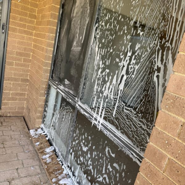 WhatsApp Image 2025-10-16 at 00.50.18 (32)