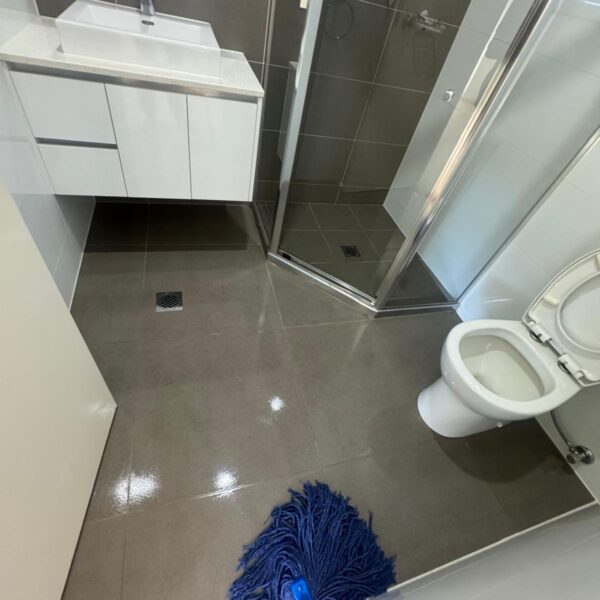 WhatsApp Image 2025-10-16 at 00.50.18 (45)