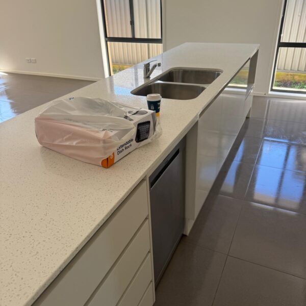 WhatsApp Image 2025-10-16 at 00.50.18 (49)