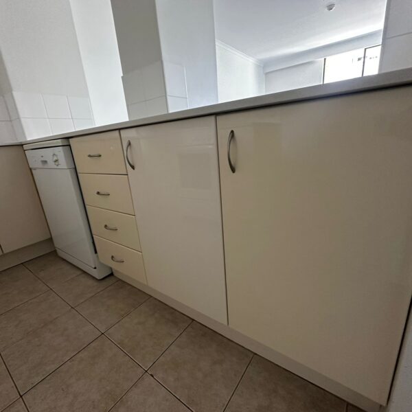 WhatsApp Image 2025-10-16 at 01.13.55 (1)