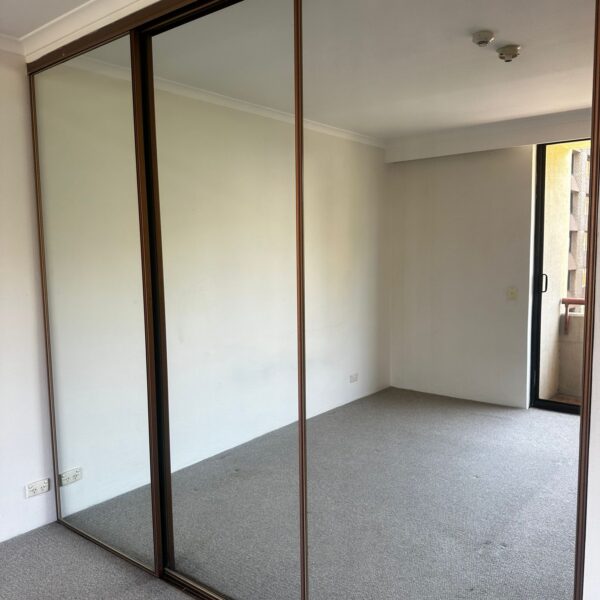 WhatsApp Image 2025-10-16 at 01.13.58 (2)